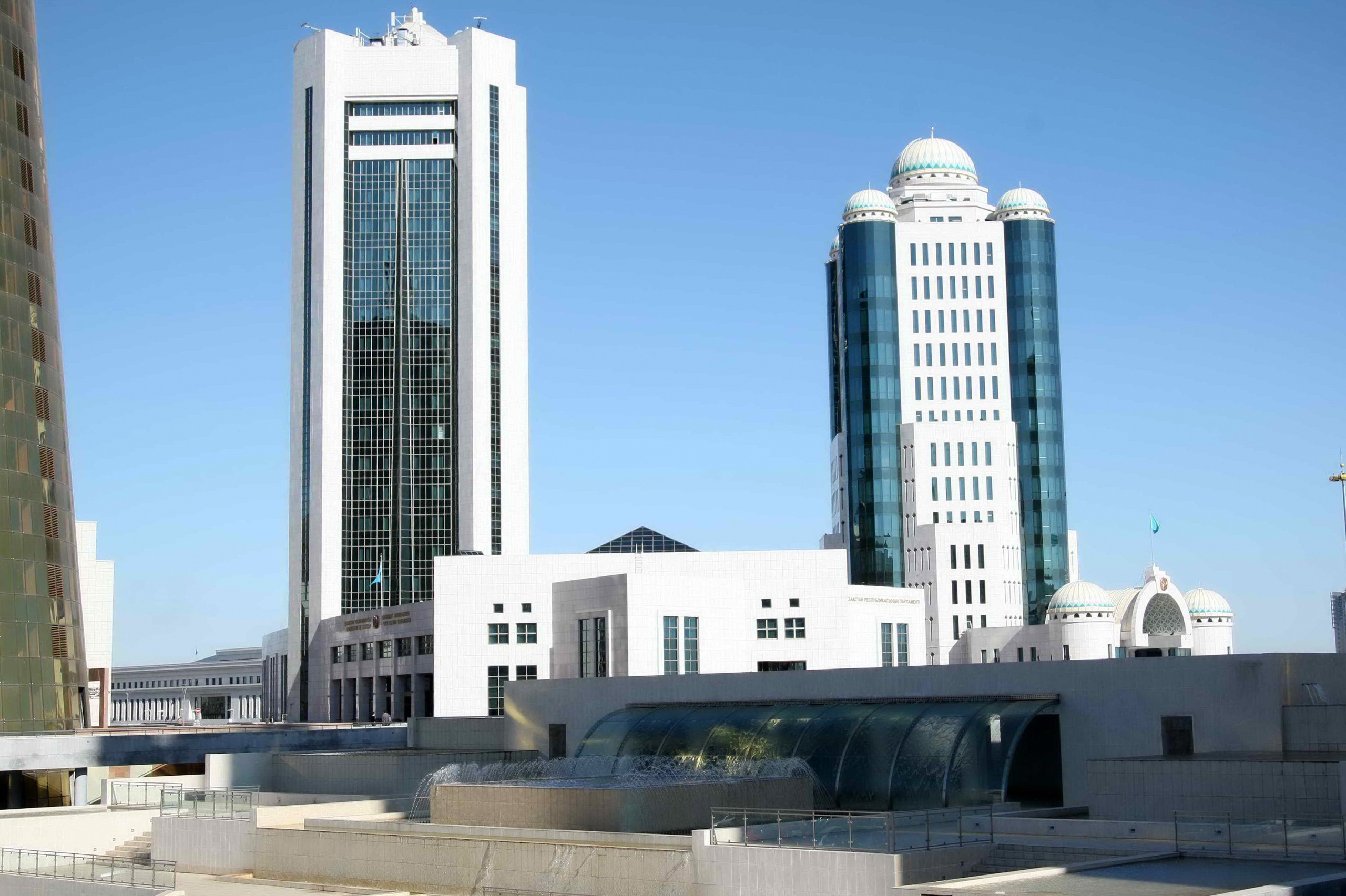 Парламенттік дамудың еуропалық векторы: дамыған елдердің парламент үлгілері бізге нені үйретеді