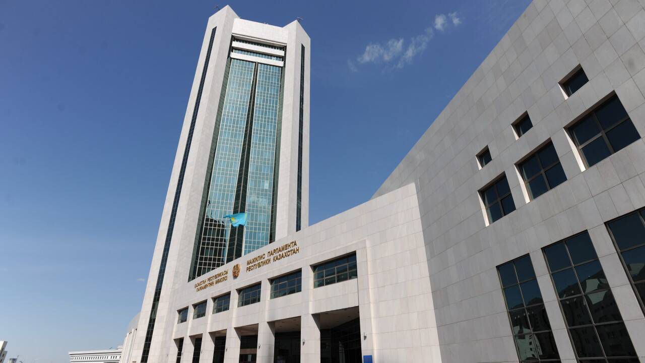 Директор Института парламентаризма — о парламентской реформе