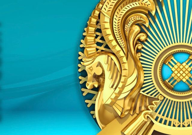 Мемлекет басшысы республикалық референдум өткiзу туралы Жарлыққа қол қойды. Жаңа Конституцияның жобасы