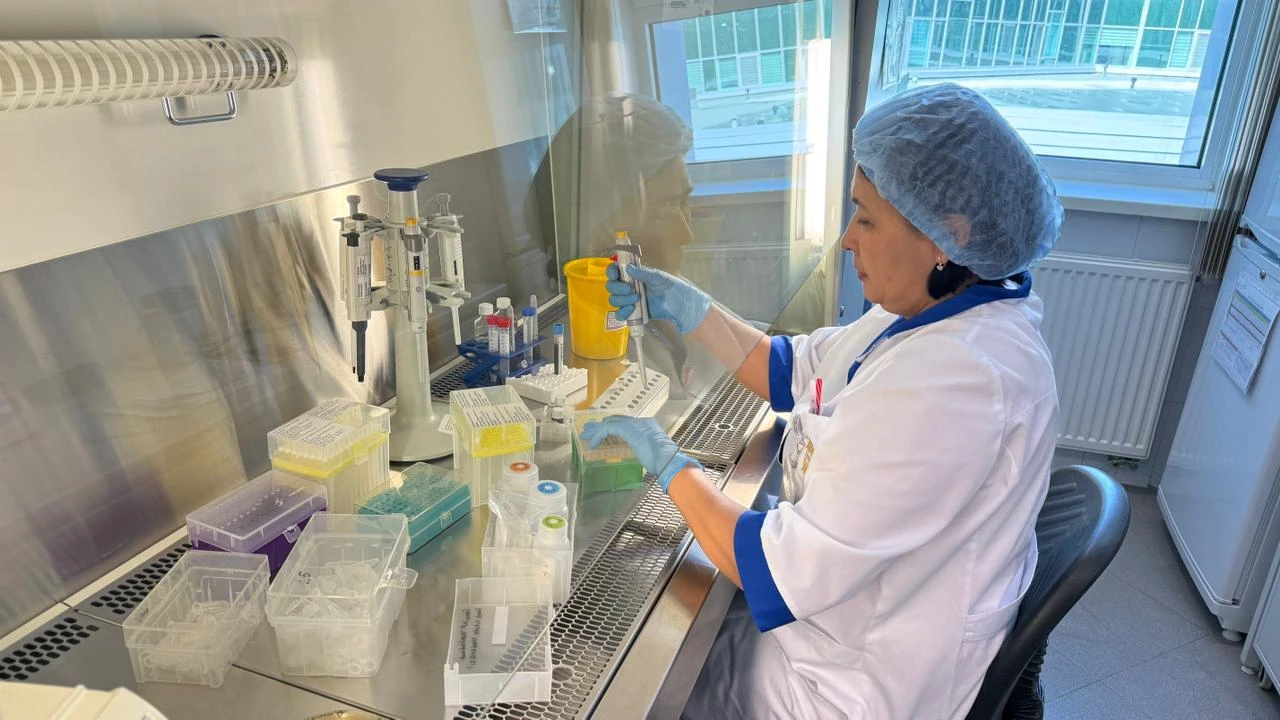 Медициналық орталық Ауруханасы тұқым қуалайтын ауруларды алдын ала анықтауға арналған геномдық диагностиканы дамытуда 