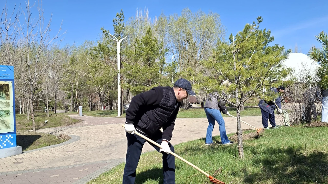 ҚР Президентінің Іс басқармасы жүйесінің қызметкерлері жалпыұлттық экологиялық акцияны жалғастыруда 