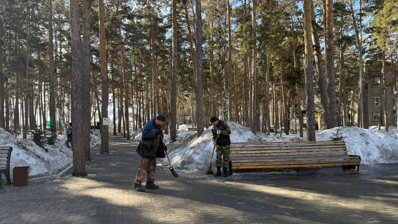 Эстафету чистоты и порядка поддержали в Бурабае 