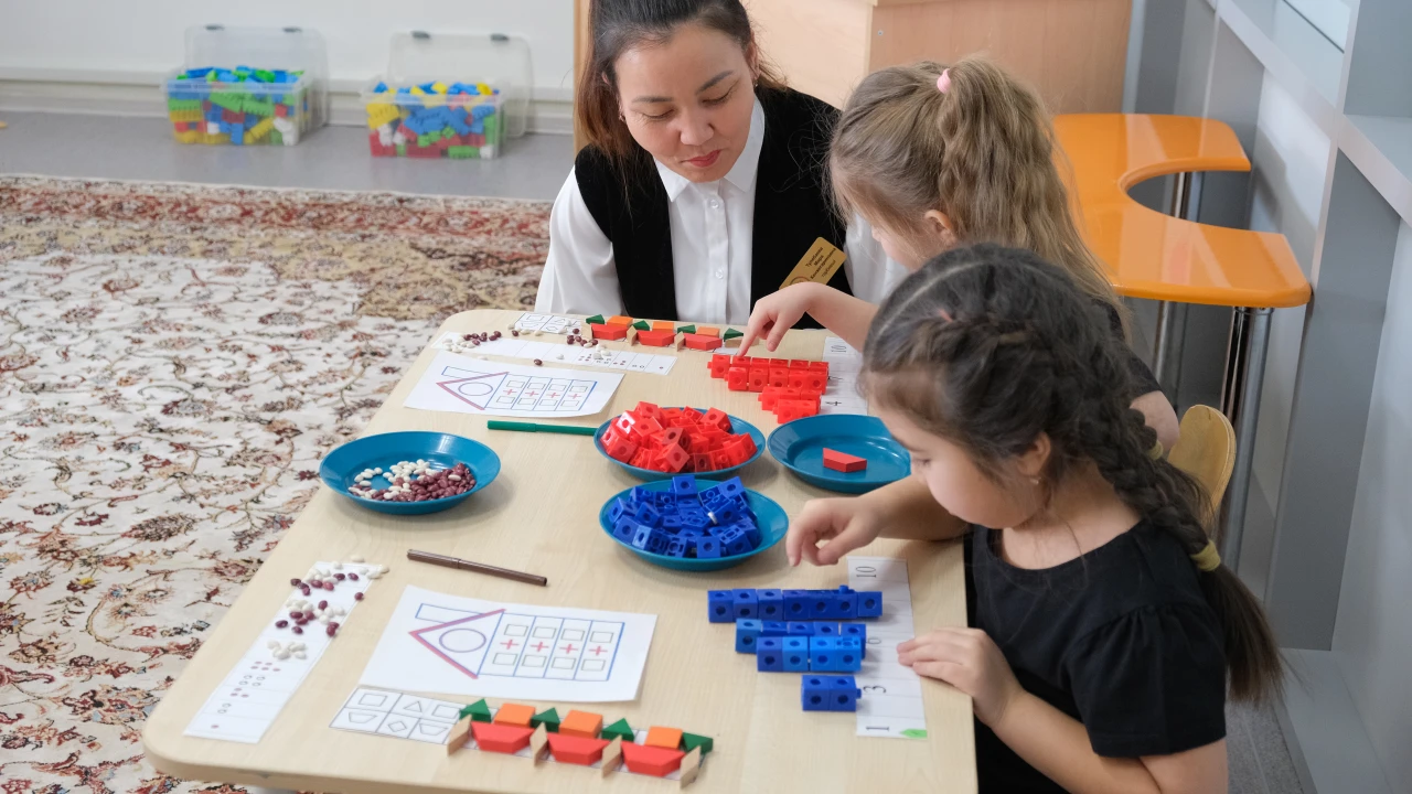 Детский сад «Қарлығаш» успешно прошёл международную институциональную аккредитацию 