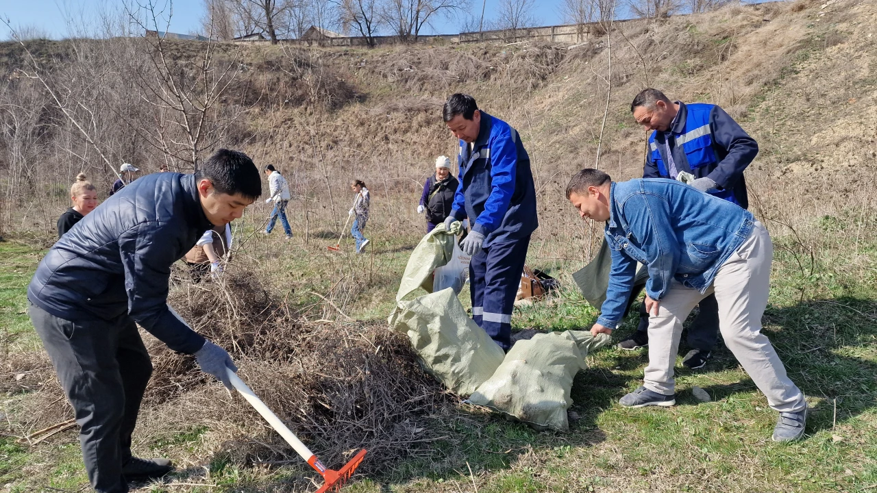 Алматы қаласында Қазақстан Республикасы Президентінің Іс басқармасына қарасты ұйымдар экологиялық эстафетаны жалғастырды 