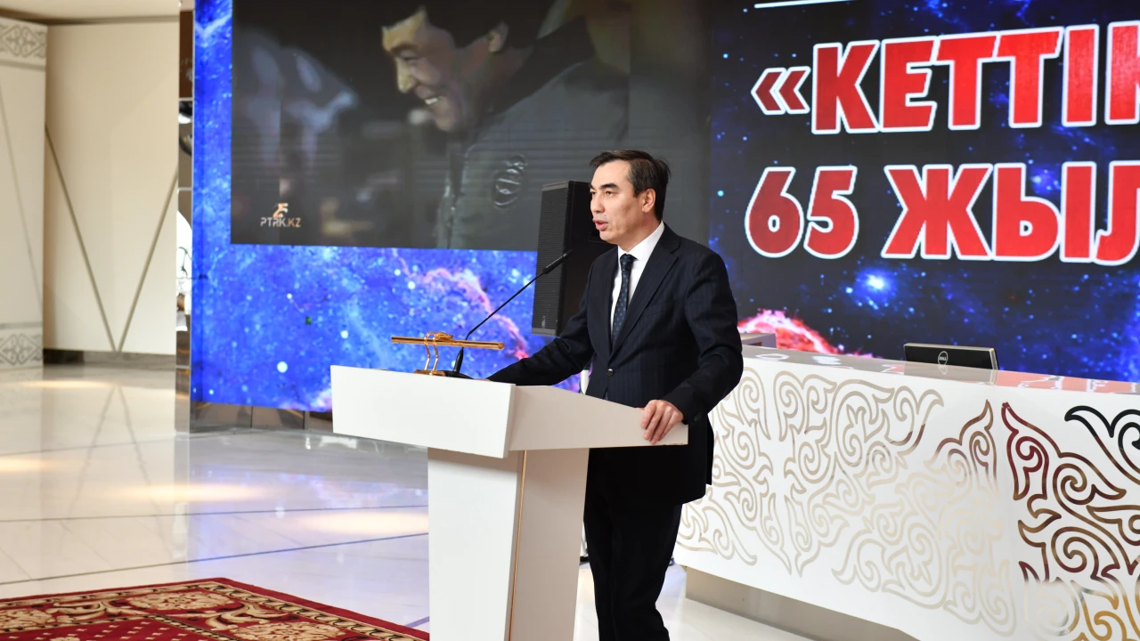 Астанада Юрий Гагариннің ғарышқа ұшқанына 65 жыл толуына арналған көрме ашылды 