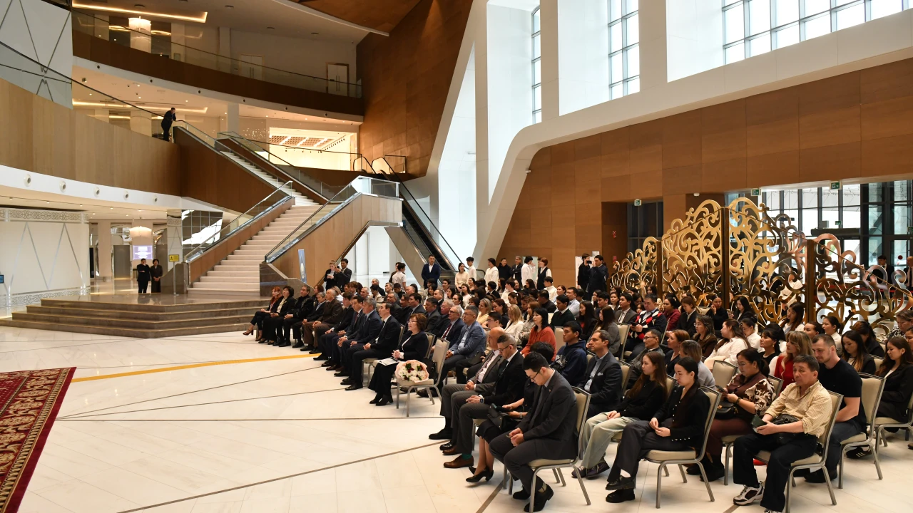 Астанада Юрий Гагариннің ғарышқа ұшқанына 65 жыл толуына арналған көрме ашылды 