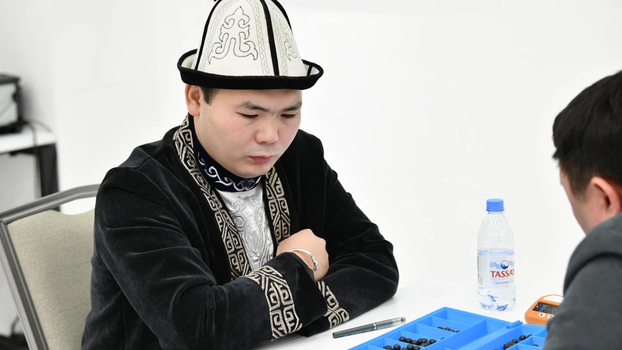 В Президентском центре РК состоялся традиционный турнир по тогызкумалак 