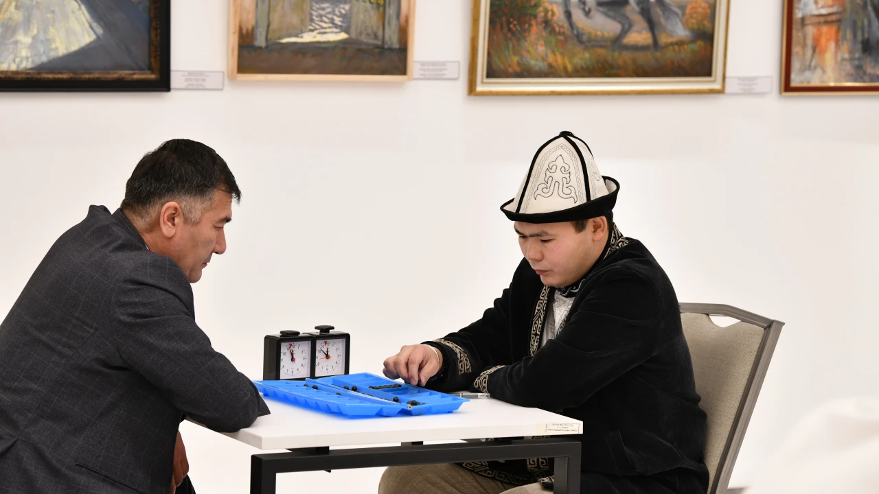 В Президентском центре РК состоялся традиционный турнир по тогызкумалак 