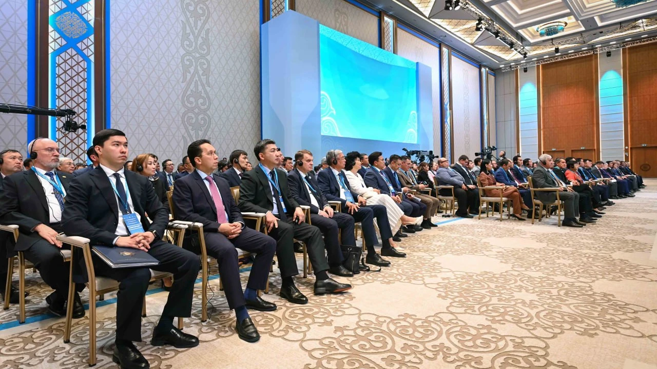 Тәуелсіздік сарайында «Әкімшілік әділет және оның құқық үстемдігін қамтамасыз ету ісіндегі рөлі» атты халықаралық форум өтті 
