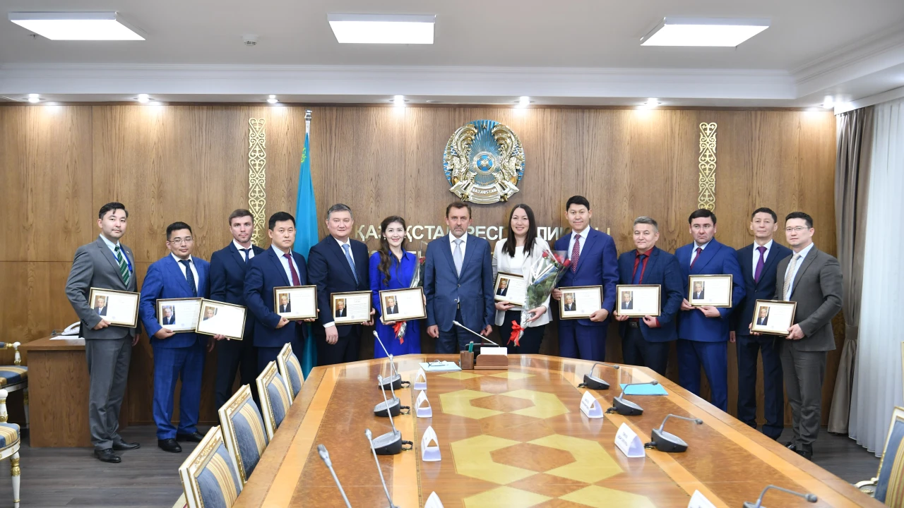 Союз кинологов Казахстана получил благодарность Главы государства за достижения на пути международного признания тазы 