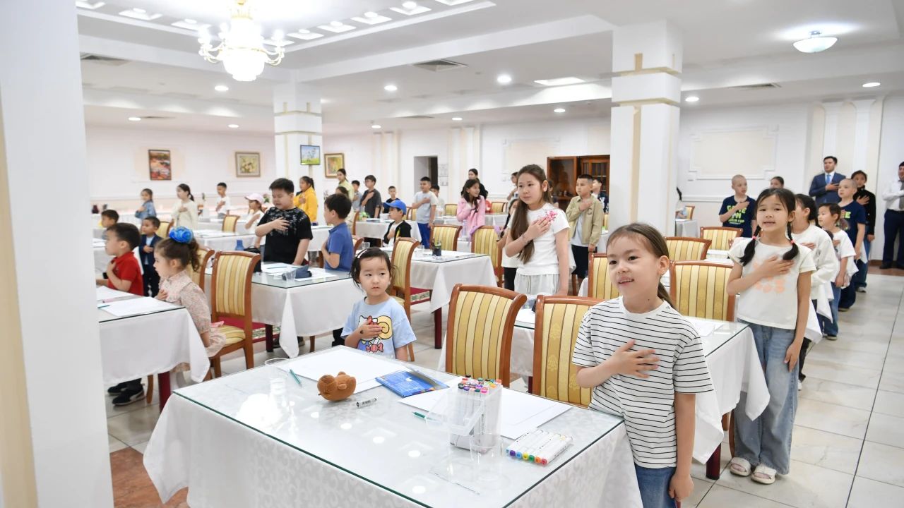 Балаларды қорғау күніне орай ПІБ-те шығармашылық байқауы өтті 
