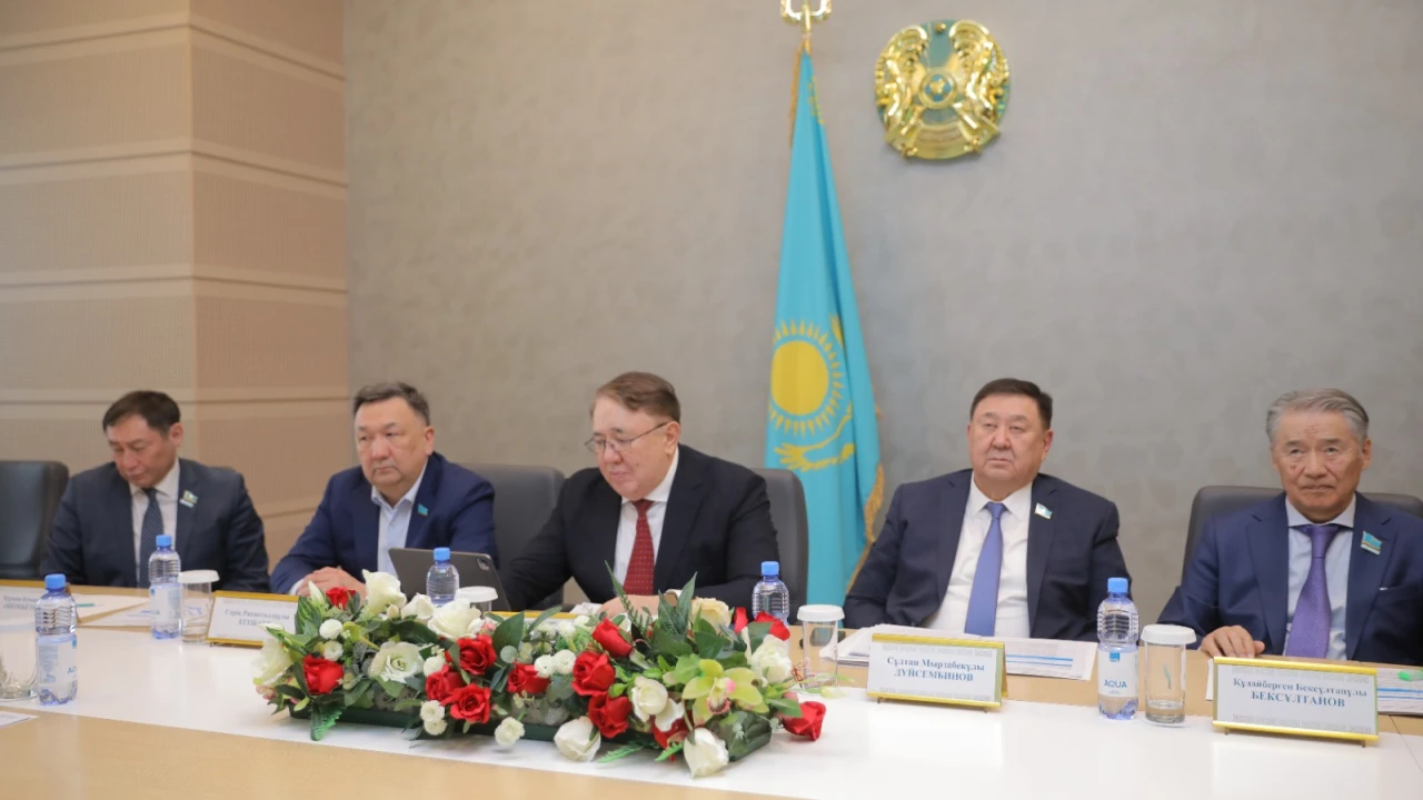 В Казахстане предлагают законодательно закрепить меры господдержки личных подсобных хозяйств 