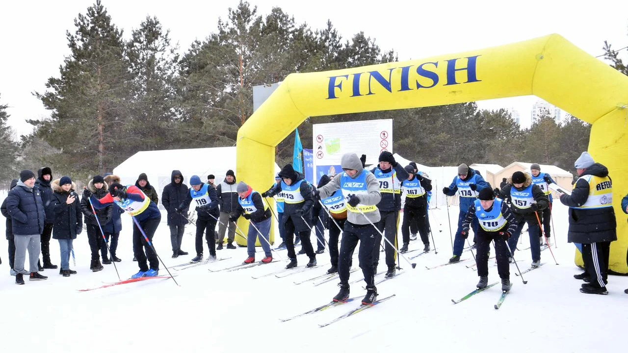 Лыжный забег объединил сотрудников системы Управления делами Президента РК 