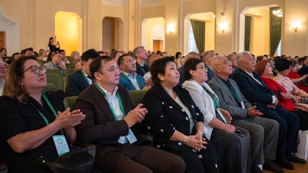 Almaty Resort «Шипажай-2026» форумында шипажай-курорттық емдеудің заманауи тәсілдерін таныстырды 