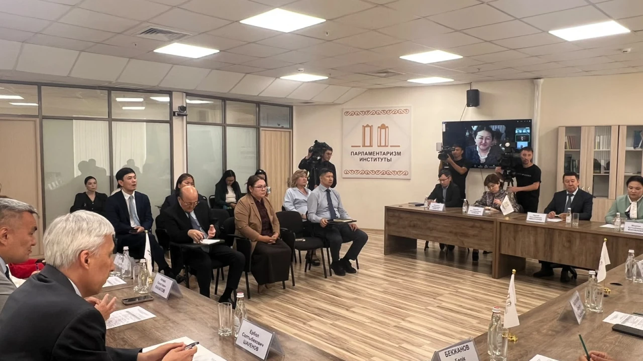 Первый созыв Курултая задаст новую парламентскую практику Казахстана 